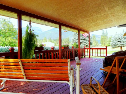 Bass Creek Vista Vacation Rental Home In Bitterroot Valley